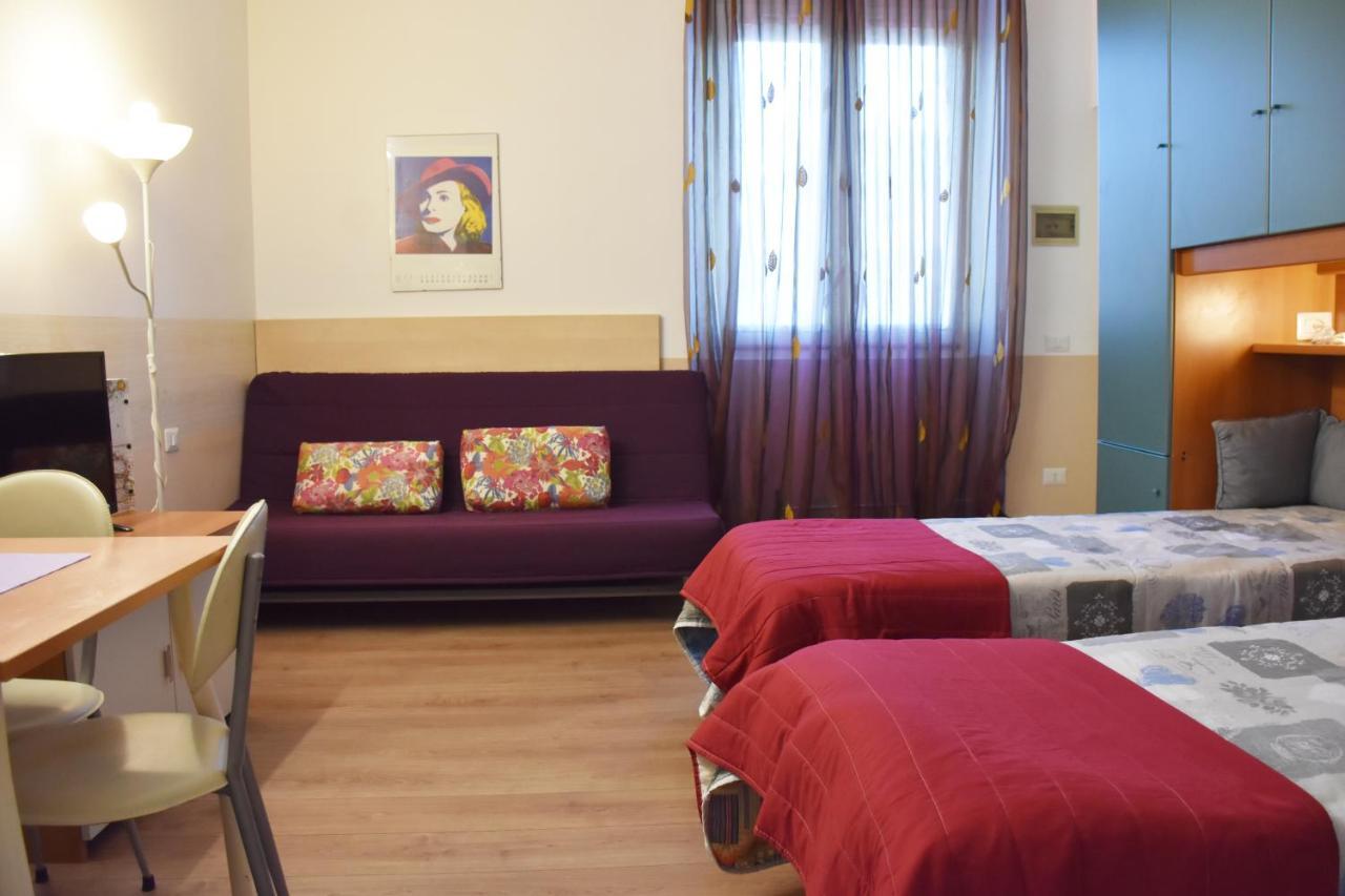 B&B Via Roma Bernate Ticino Exterior foto